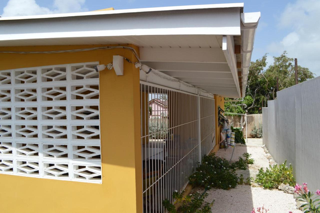 Eve'S Residence Willemstad Exterior photo